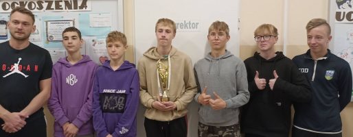 Brązowy medal na Mistrzostwach powiatu w biegach przełajowych!