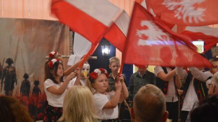 Obchody Narodowego Święta Niepodległości i odsłonięcie pomnika w Mirosławiu – 10.11.2025